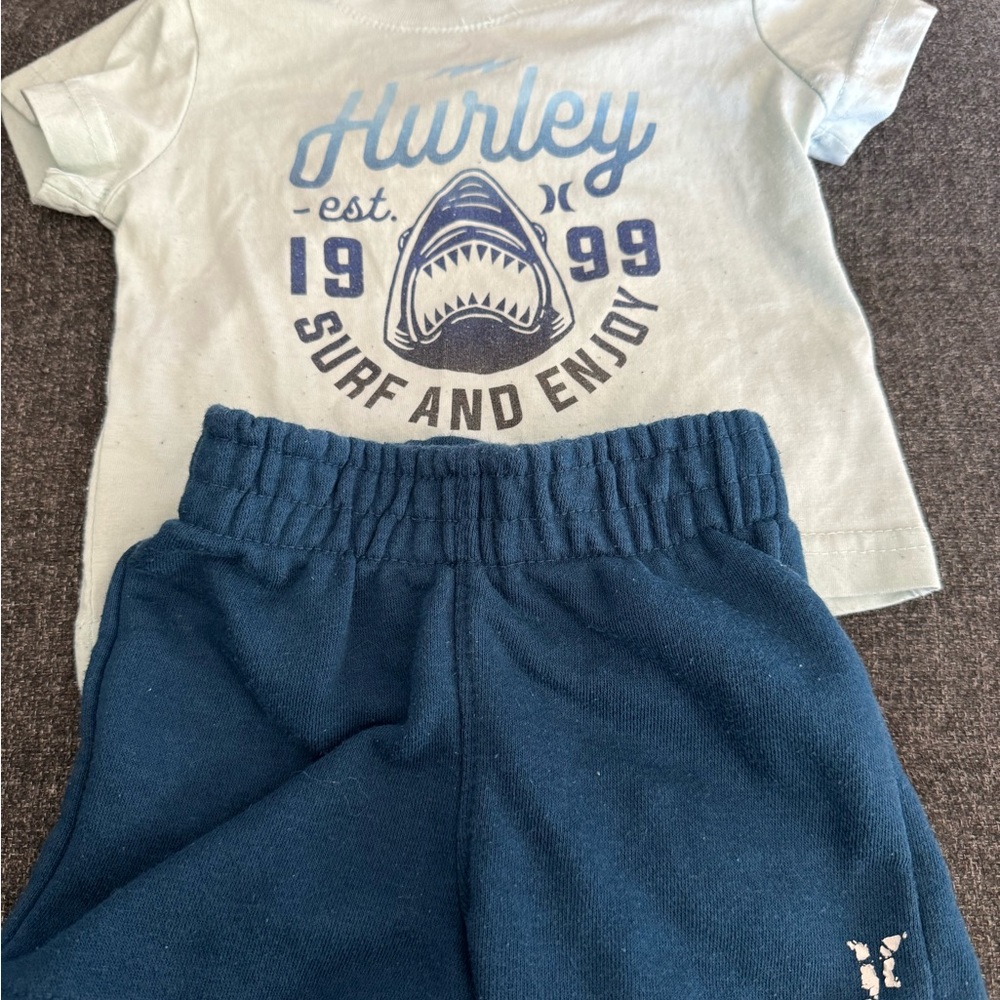 Hurley short set
